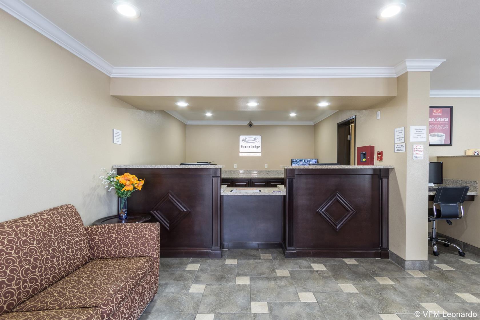 Econo Lodge Inn & Suites Escondido Downtown Zewnętrze zdjęcie